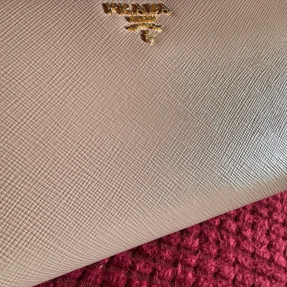 Prada Saffiano Leather Beige/Tan Large Zip Around Wallet w/Original Box - Picture 3 of 10